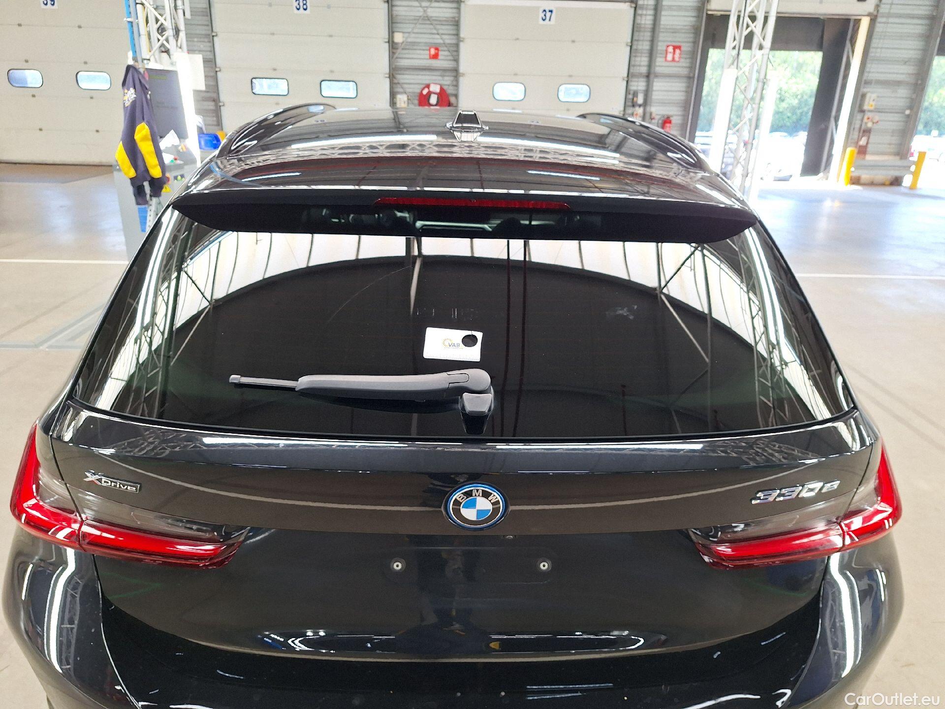  Bmw  Serie 3 BMW, 3-serie T FL'22 PHEV, BMW 3 Reeks Touring 330e xDrive (215 kW) 5d #4