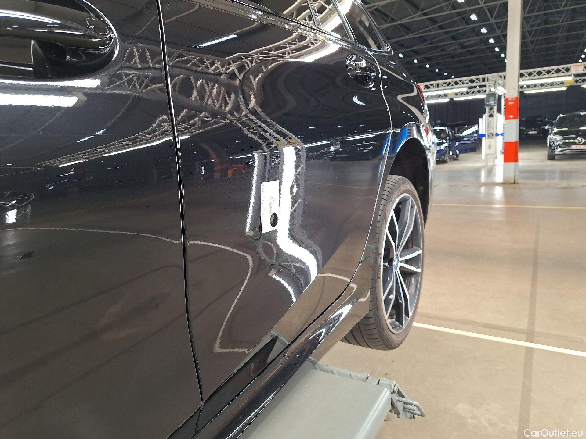  Bmw  Serie 3 BMW, 3-serie T FL'22 PHEV, BMW 3 Reeks Touring 330e xDrive (215 kW) 5d #11