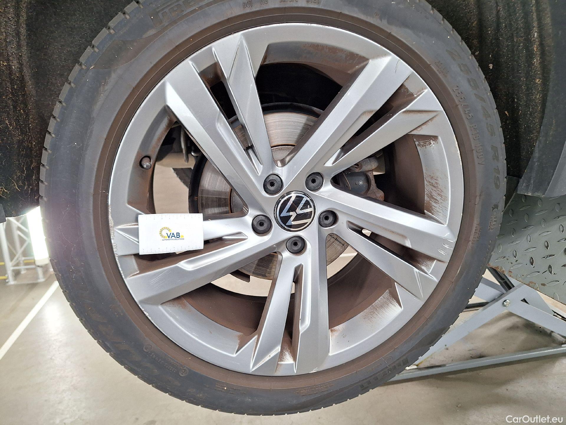  Volkswagen  Tiguan VW,  Alls FL'21, Volkswagen  Allspace 2.0 TDI DSG R-Line Busi 7pl #50