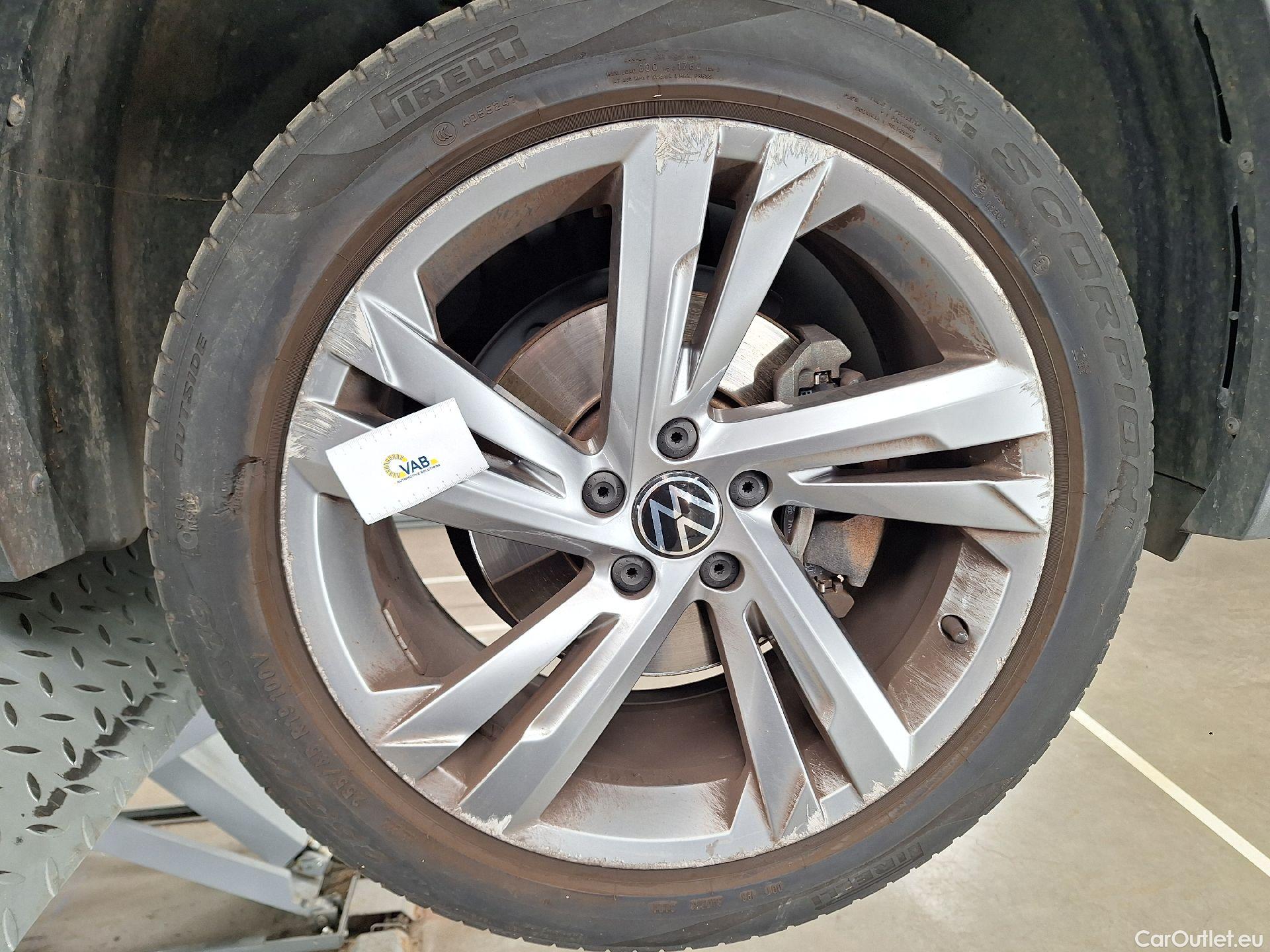  Volkswagen  Tiguan VW,  Alls FL'21, Volkswagen  Allspace 2.0 TDI DSG R-Line Busi 7pl #54