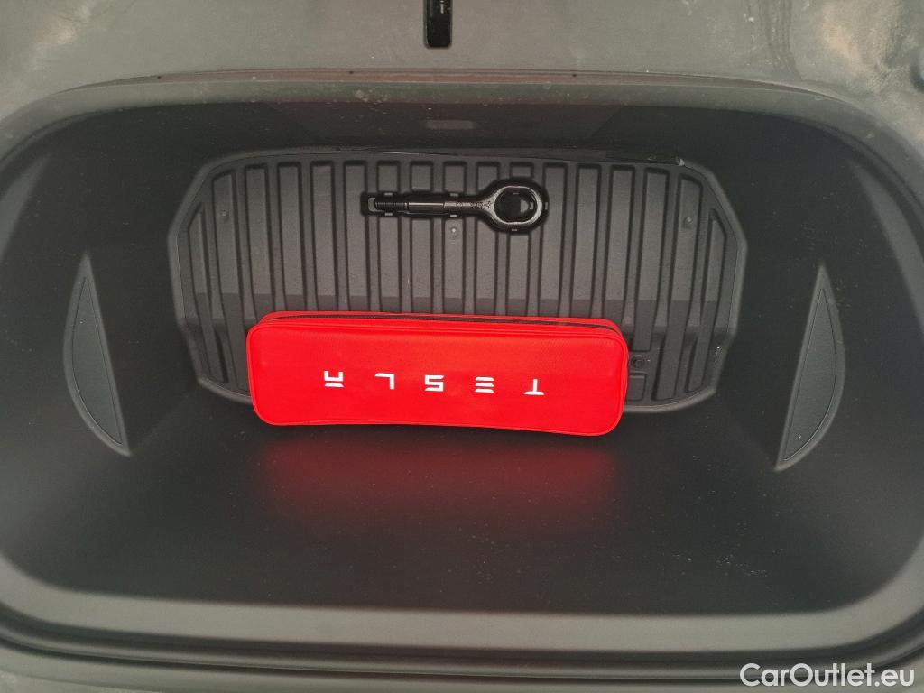  Tesla  Model Y TESLA  / 2020 / 5P / SUV Grande Autonomie Dual-Motor AWD #42