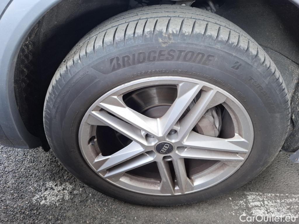  Audi  Q5 AUDI  / 2020 / 5P / SUV 50 TFSI e 299 QTT S TRONIC 7 S LINE #39