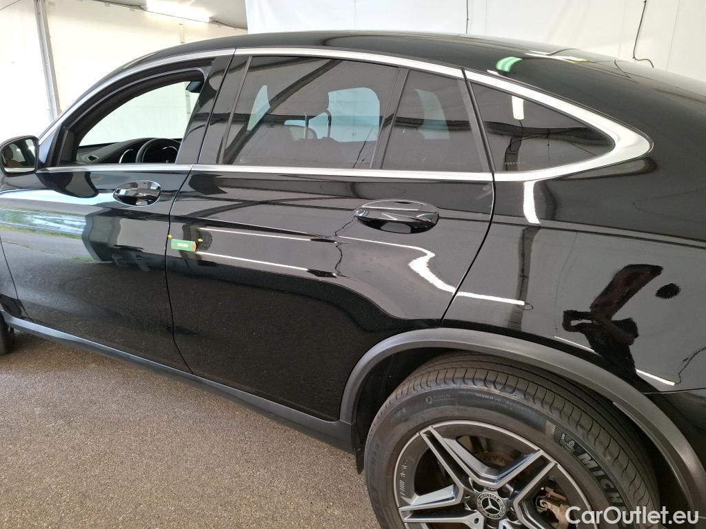  Mercedes  G-Klasee MERCEDES-BENZ GLC Coupe / 2019 / 5P / Coupé 2.0 GLC 300 E AMG LINE 4MATIC #6