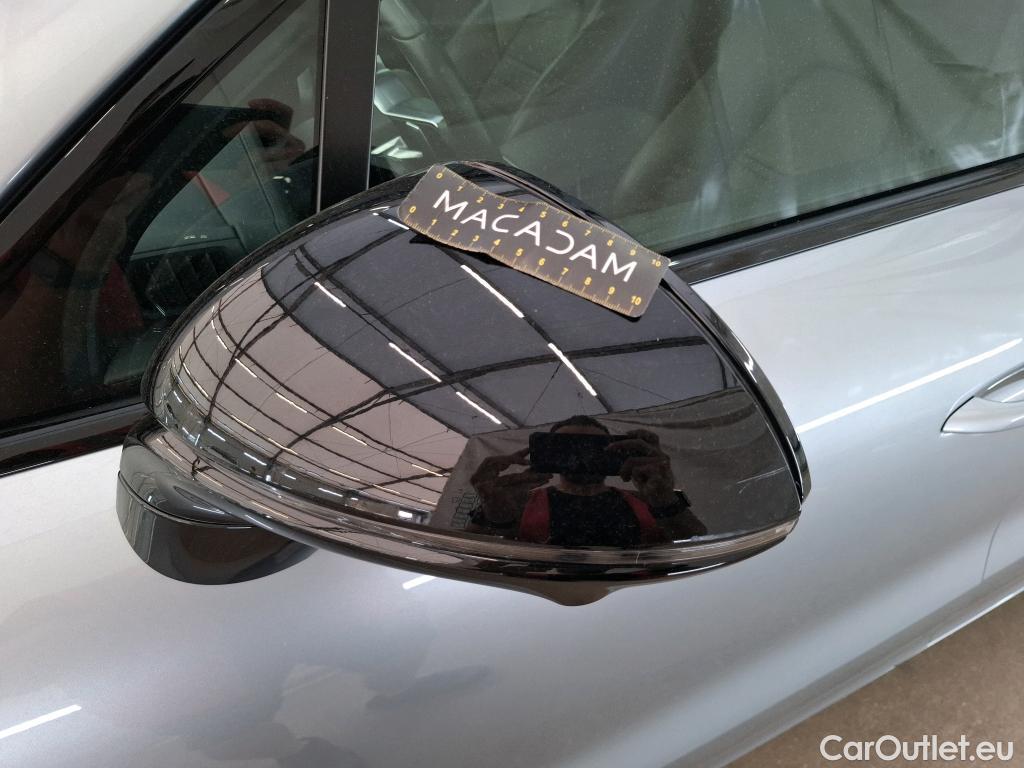  Porsche  Cayenne PORSCHE  Coupé / 2019 / 5P / SUV 3.0 V6 E-HYBRID AUTO #32