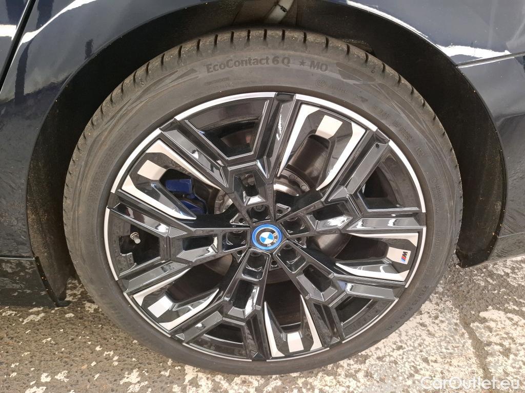  Bmw  i5  Touring M60 xDrive 81kWh BVA #6