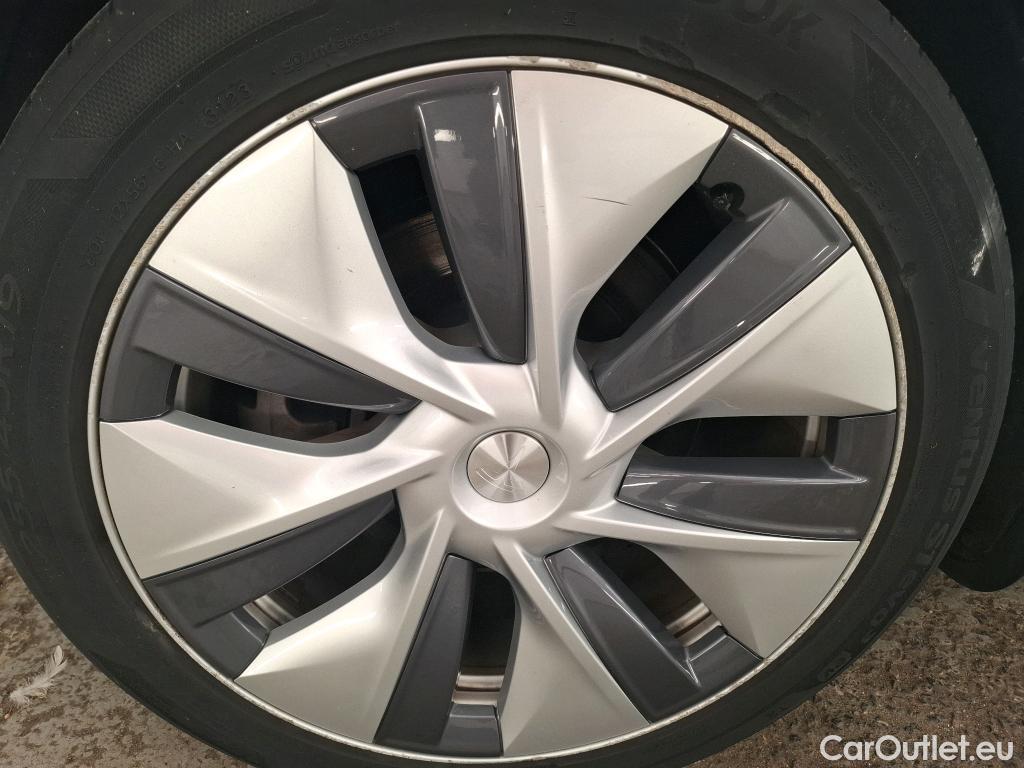  Tesla  Model Y TESLA  / 2020 / 5P / SUV Grande Autonomie Dual-Motor AWD #64