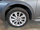  Skoda  KAMIQ SKODA  / 2019 / 5P / SUV 1.0 TSI 81KW STYLE DSG #64