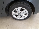  Volkswagen  Golf  VOLKSWAGEN / 2019 / 5P / BERLINA 2.0 TDI SCR 85KW LIFE DSG #77