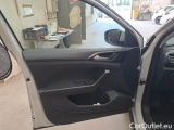  Volkswagen  T-CROSS VOLKSWAGEN  / 2019 / 5P / SUV 1.0 TSI 81KW STYLE #75