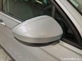  Volkswagen  Tiguan VOLKSWAGEN  / 2020 / 5P / SUV 2.0 TDI SCR 110KW LIFE DSG #102