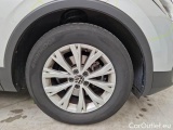  Volkswagen  Tiguan VOLKSWAGEN  / 2020 / 5P / SUV 2.0 TDI SCR 110KW LIFE DSG #104
