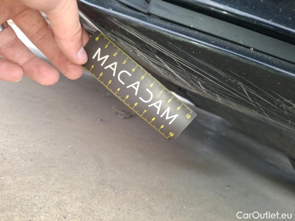  Mercedes  A-Klasse MERCEDES-BENZ Classe A 5p Berline A 200 d AMG Line 8G-DCT #23