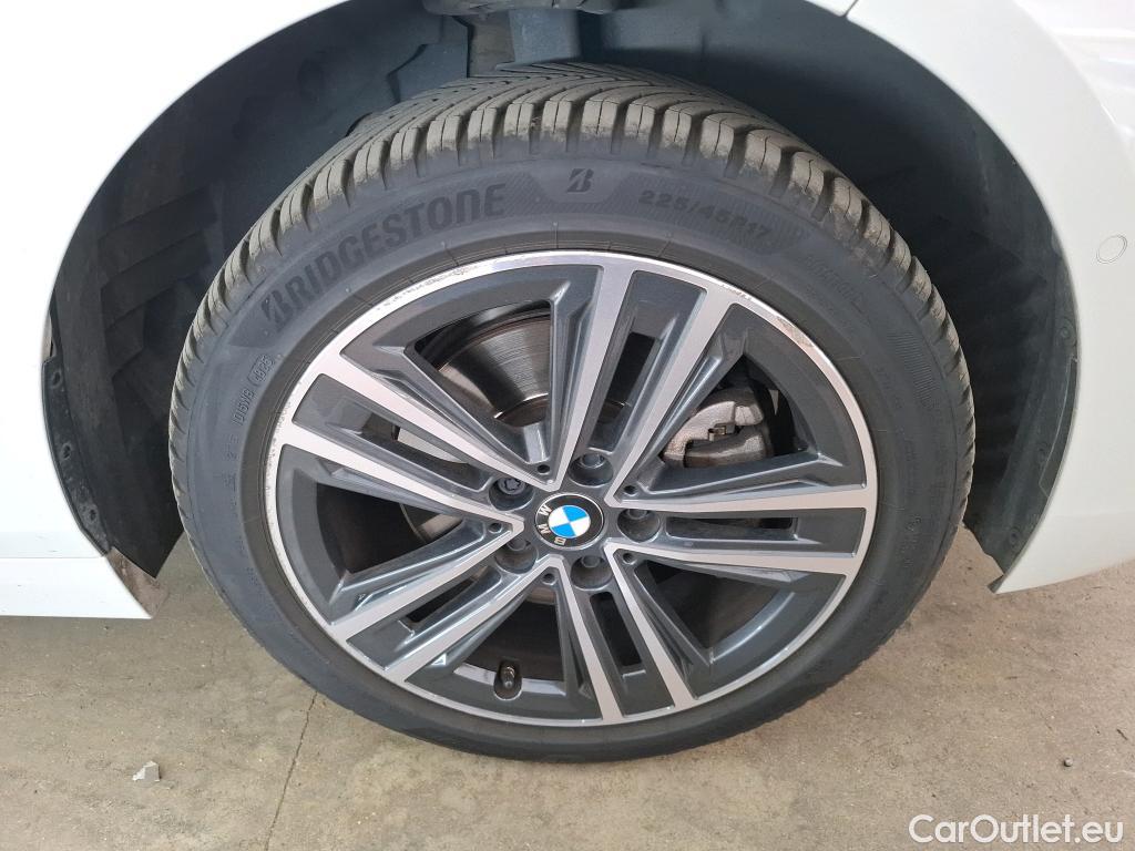  Bmw  Serie 1 BMW Série 1 / 2019 / 5P / Berline 116i DKG7 Business Design #18