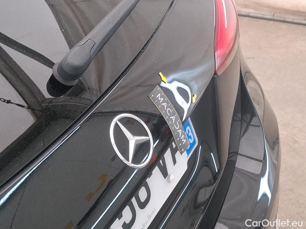  Mercedes  A-Klasse MERCEDES-BENZ Classe A 5p Berline A 200 d AMG Line 8G-DCT #9