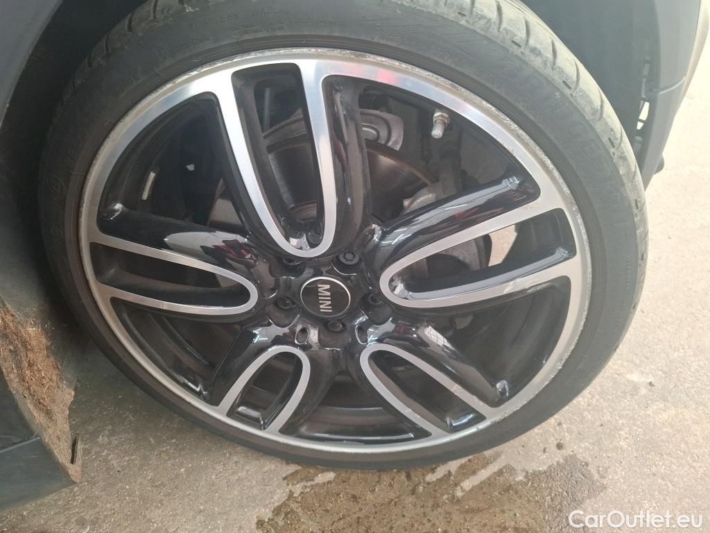  Mini  Clubman MINI  5p Break Cooper S Finition JCW 192 ch BVA7 #9
