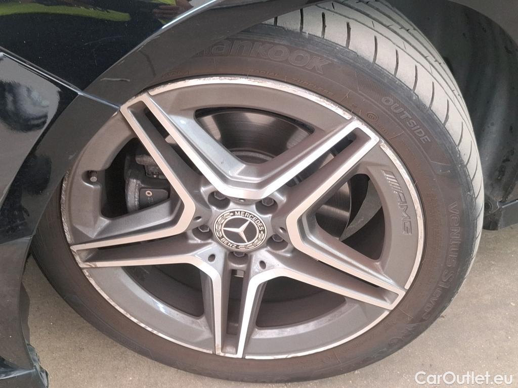  Mercedes  A-Klasse MERCEDES-BENZ Classe A 5p Berline A 200 d AMG Line 8G-DCT #46