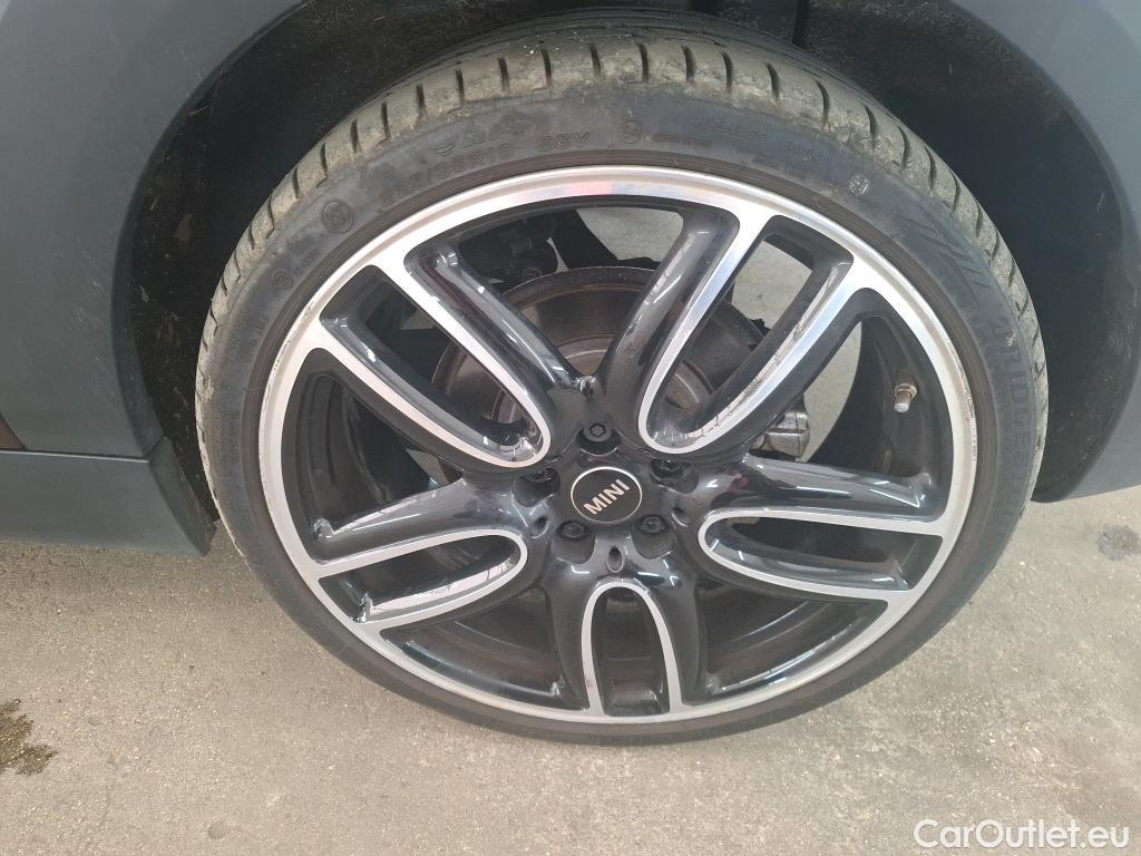 Mini  Clubman MINI  5p Break Cooper S Finition JCW 192 ch BVA7 #22