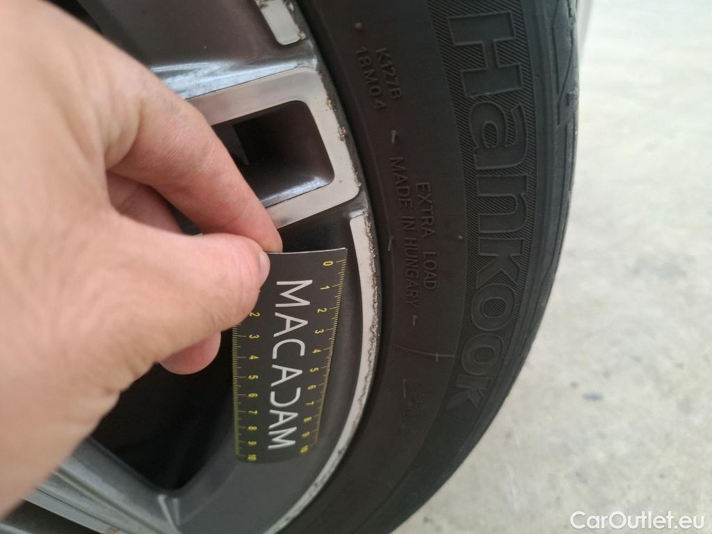  Mercedes  A-Klasse MERCEDES-BENZ Classe A 5p Berline A 200 d AMG Line 8G-DCT #57
