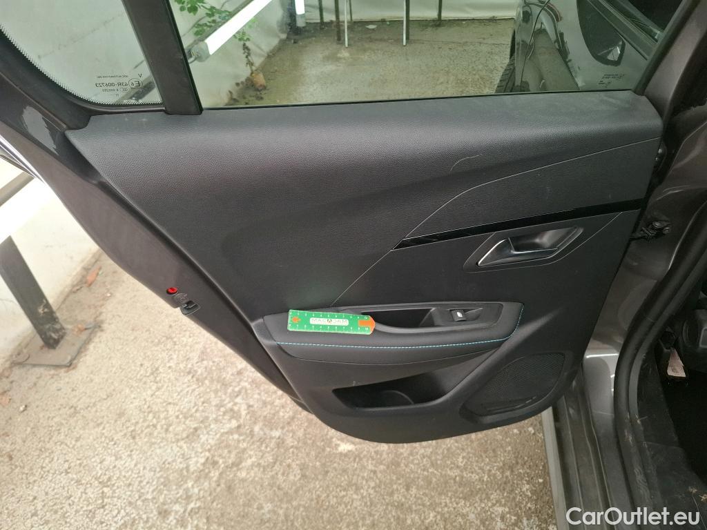  Peugeot  208  Allure Pack 1.2 PureTech 100CV BVA8 E6d #24
