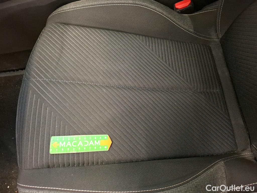  Peugeot  308 PEUGEOT  SW / 2021 / 5P / Break PureTech 130 S&S EAT8 ACTIVE PACK #29