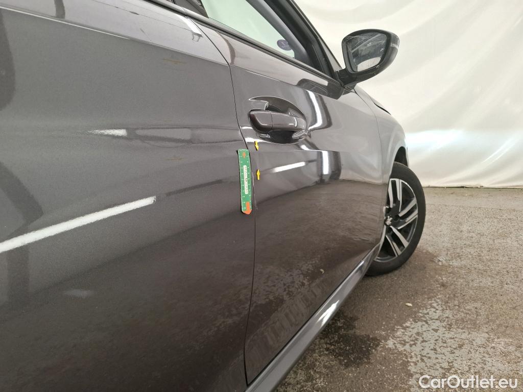  Peugeot  208  Allure Pack 1.2 PureTech 100CV BVA8 E6d #33