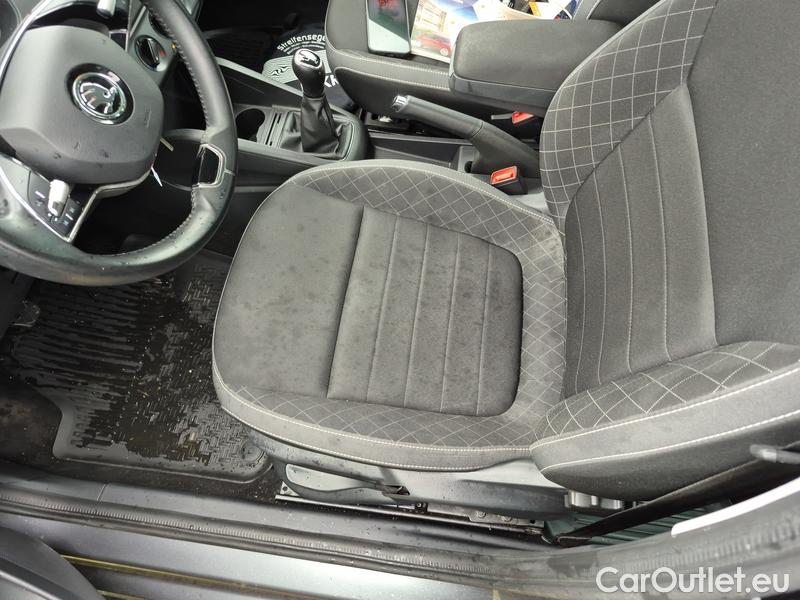  Skoda  Fabia  Combi (2015) Com.1.0TSI 70 Ambition 5d #3