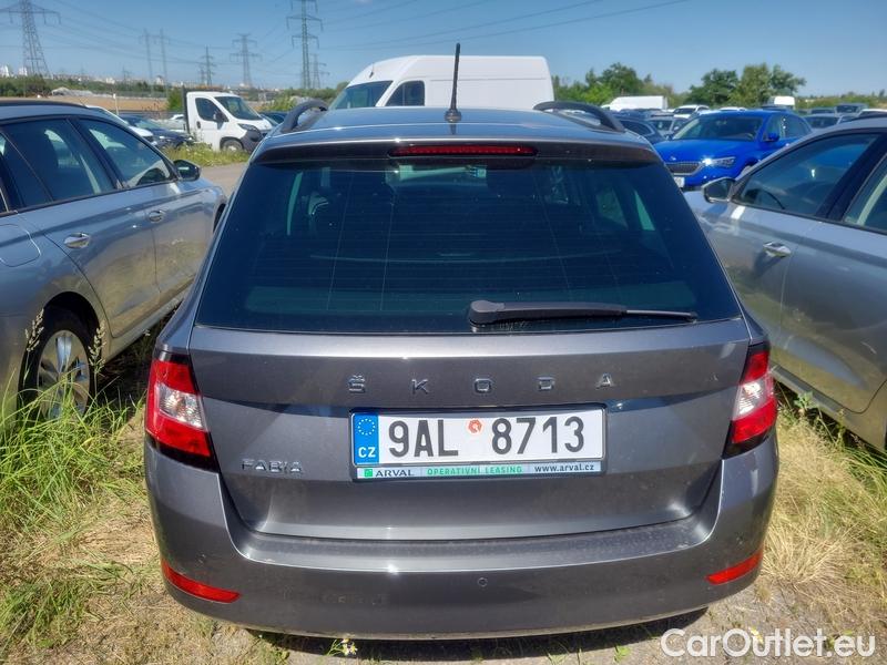  Skoda  Fabia  Combi (2015) Com.1.0TSI 70 Ambition 5d #16