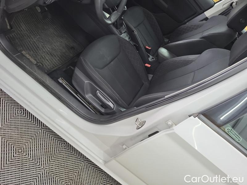  Skoda  KAMIQ -SUV (NW4) (2019)  1.0TSI 70 Ambition #2