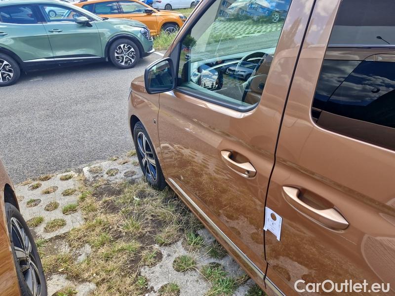  Volkswagen  Caddy  (SBB/SBJ)(2020)  Maxi 2.0TDI 90 Style AT #3