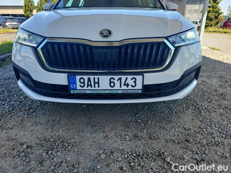  Skoda  Octavia  Lim. (NX3)(2020) Oct.Combi 1.0TSI 81 Ambition #2