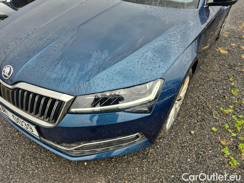  Skoda  Superb  2 (2008) Supe.2.0TDI 147 Style Aut #2