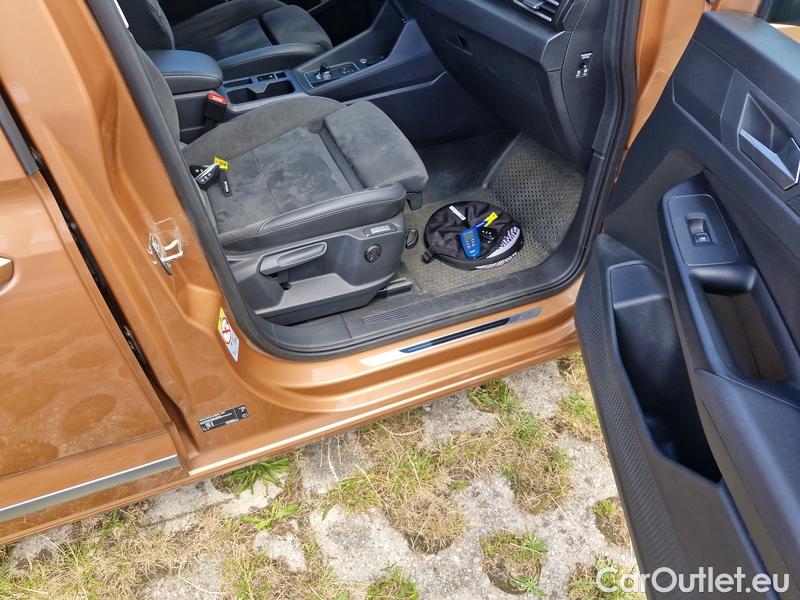  Volkswagen  Caddy  (SBB/SBJ)(2020)  Maxi 2.0TDI 90 Style AT #24