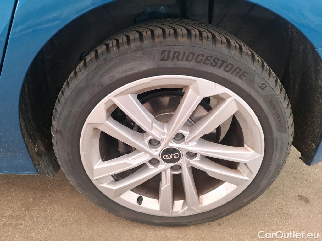  Audi  A3 AUDI  Sportback / 2020 / 5P / Berline 40 TFSI e 204 S Tronic Business Line #5