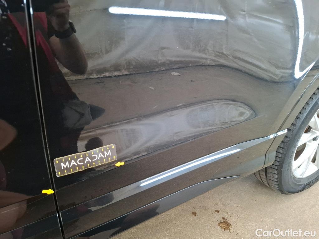  Audi  Q3 AUDI  5p SUV 2.0 35 TDI 150 S TRONIC S LINE #15