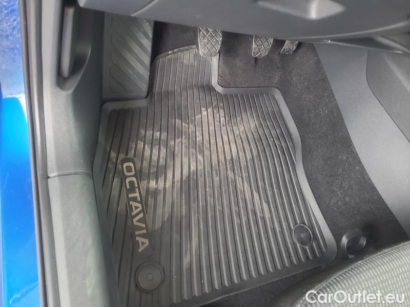  Skoda  Octavia  Combi (NX3)(2020) Oct.Combi 2.0TDI 85 Ambition #5