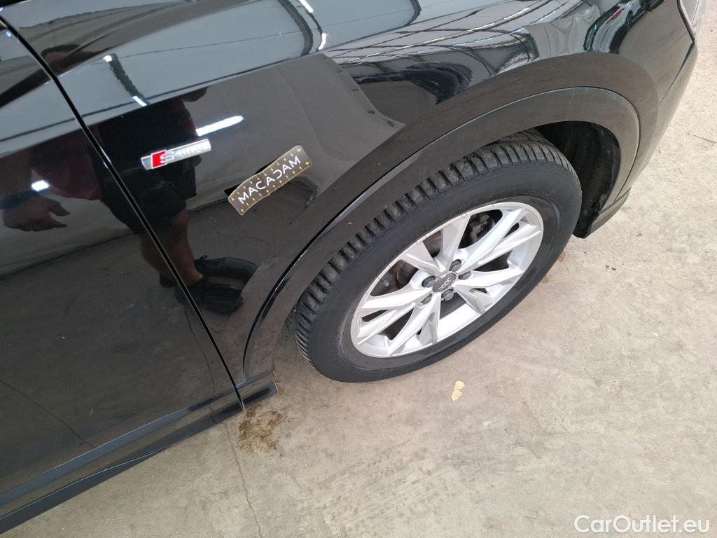  Audi  Q3 AUDI  5p SUV 2.0 35 TDI 150 S TRONIC S LINE #25