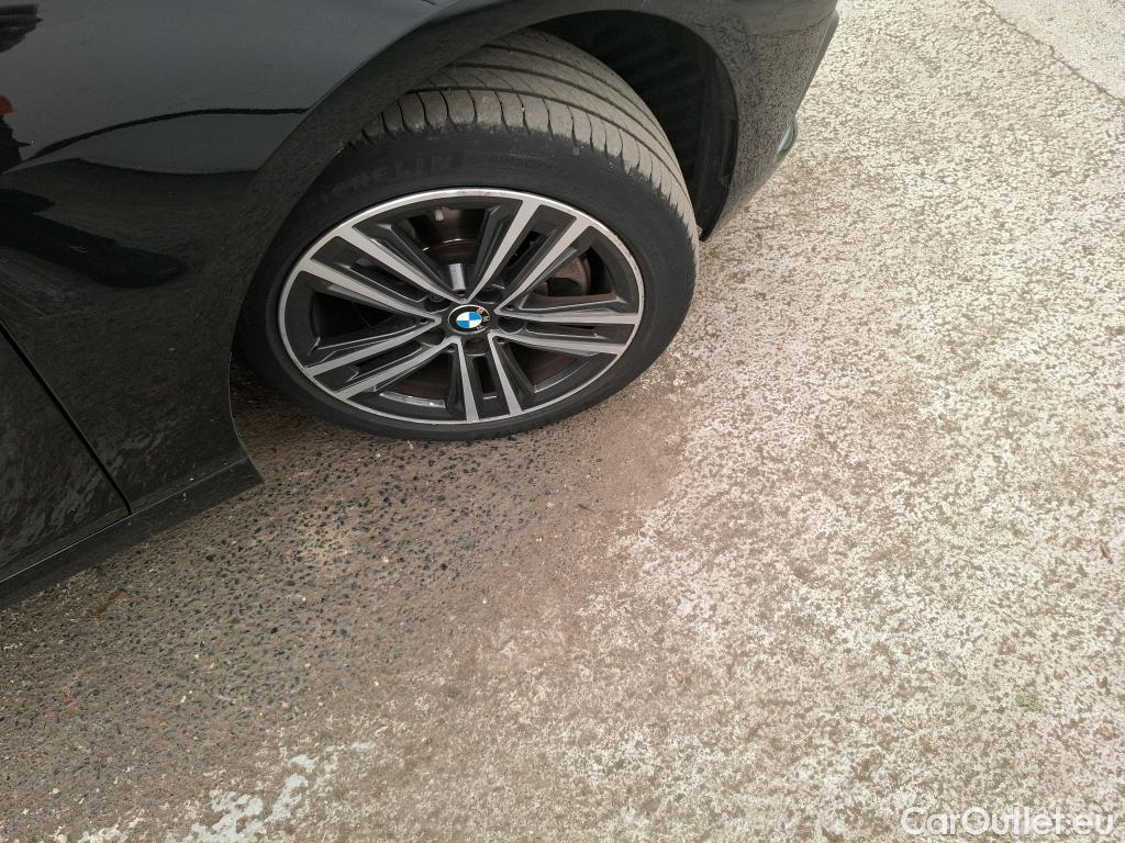  Bmw  Serie 1 BMW Série 1 / 2019 / 5P / Berline 1.5 116I Business Design #11
