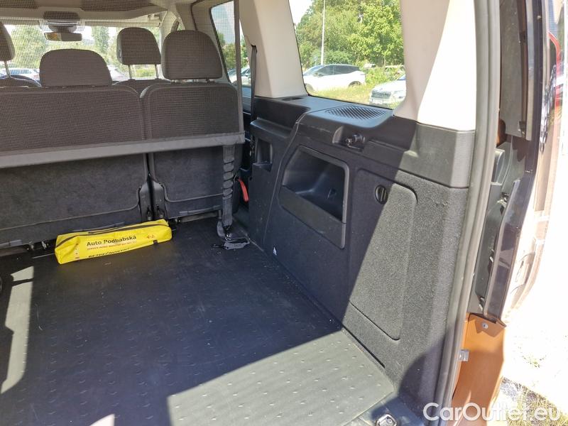  Volkswagen  Caddy  (SBB/SBJ)(2020)  Maxi 2.0TDI 90 Style AT #16