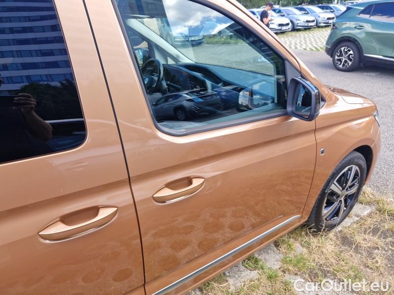  Volkswagen  Caddy  (SBB/SBJ)(2020)  Maxi 2.0TDI 90 Style AT #22