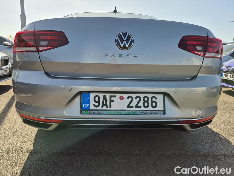  Volkswagen  Passat  Lim (CB2) (2019) Pas.2.0TDI 110 Elegance 4d #12