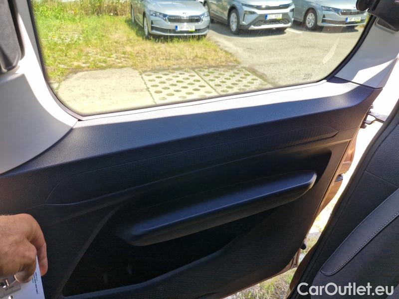  Volkswagen  Caddy  (SBB/SBJ)(2020)  Maxi 2.0TDI 90 Style AT #21