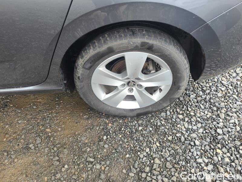  Skoda  Scala  (NW) (2019)  1.5TSI 110 Style AT #19