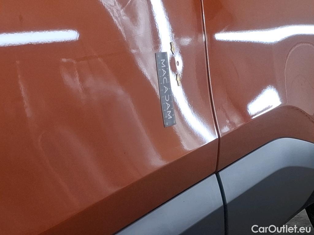 Citroen  C4  Berline Feel 1.2 PureTech 130CV BVM6 6E #16