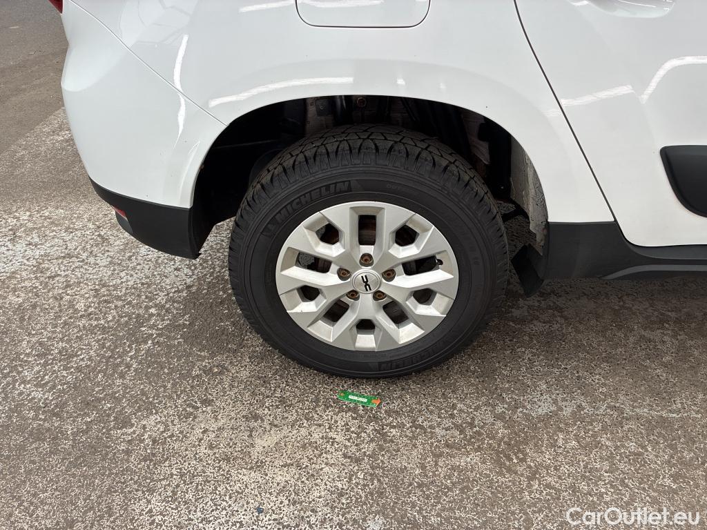  Dacia  Duster  Expression 4x4 1.5 dCi 115CV BVM6 E6d #17