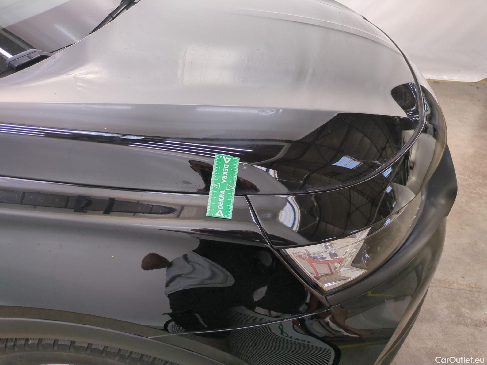  DS  DS7 DS DS 7 Crossback / 2017 / 5P / SUV E-TENSE 4x4 300 PERFORMANCE Line + #26