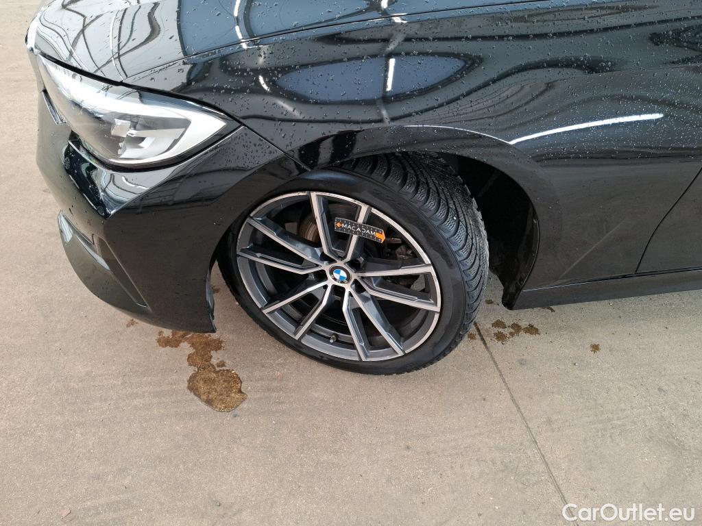  Bmw  Serie 3 Série 3 Berline 318 i Lounge 2.0 155CV BVA8 E6d #22
