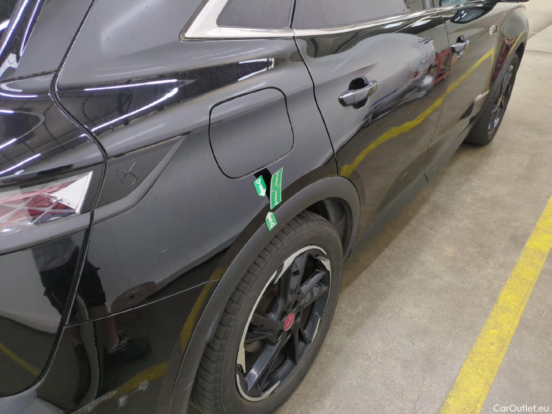  DS  DS7 DS DS 7 Crossback / 2017 / 5P / SUV E-TENSE 4x4 300 PERFORMANCE Line + #21