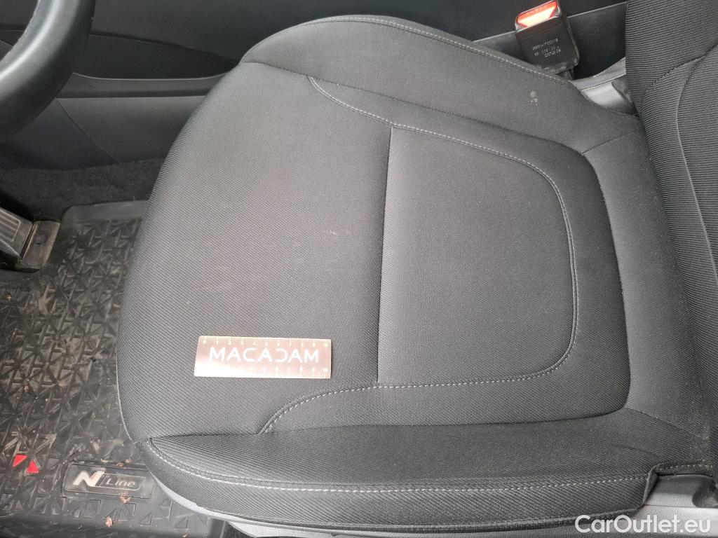  Hyundai  Tucson  Business Mild-Hybrid 2WD 1.6 CRDI 135CV BVA7 E6d #14