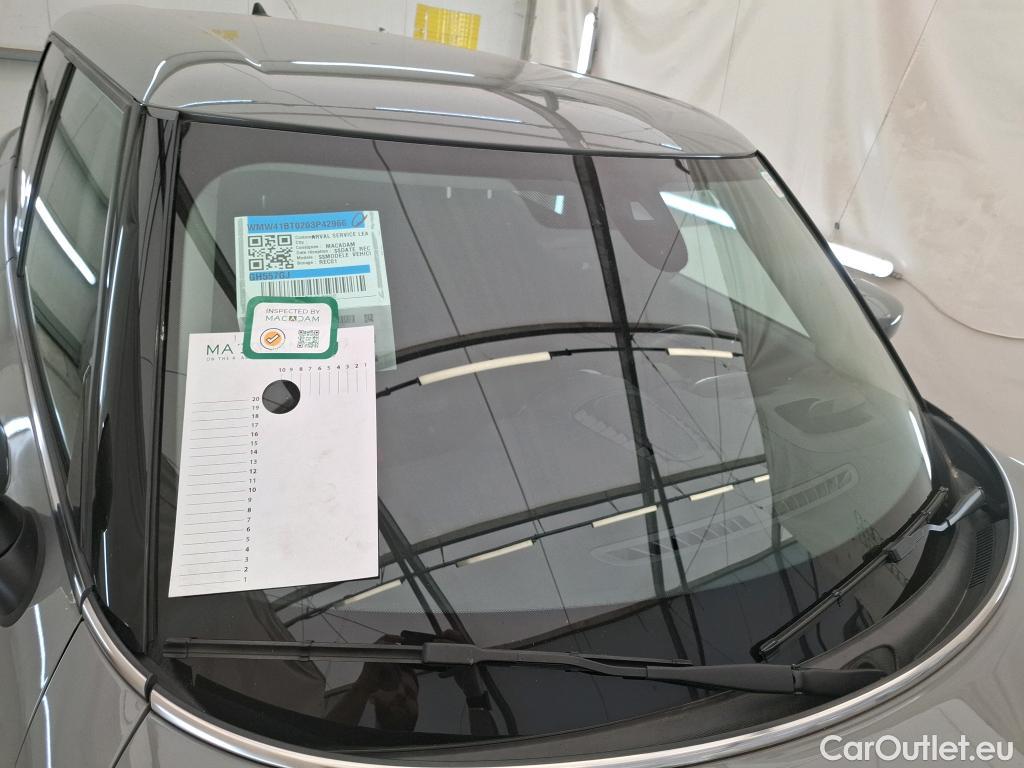  Mini  Countryman MINI  / 2020 / 5P / Crossover Cooper D Business Design 150 BVA8 #7