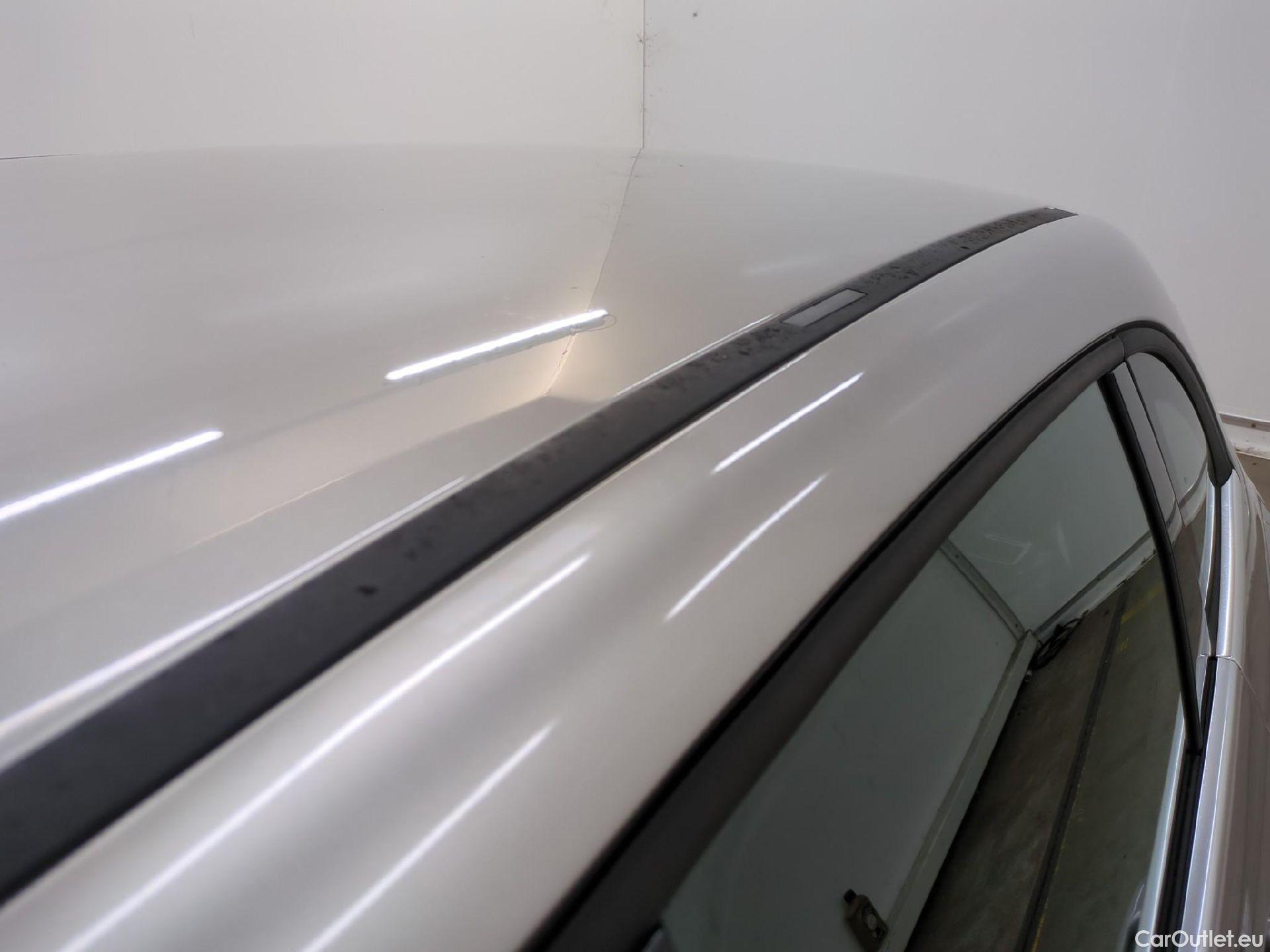  Mercedes  B-Klasse MERCEDES-BENZ Classe B / 2019 / 5P / monospace B 180 d Business Line Edition #16